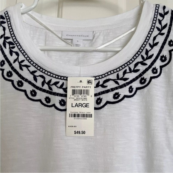 Charter club Embroidery Elbow sleeve knit top. Size L - Picture 2 of 4